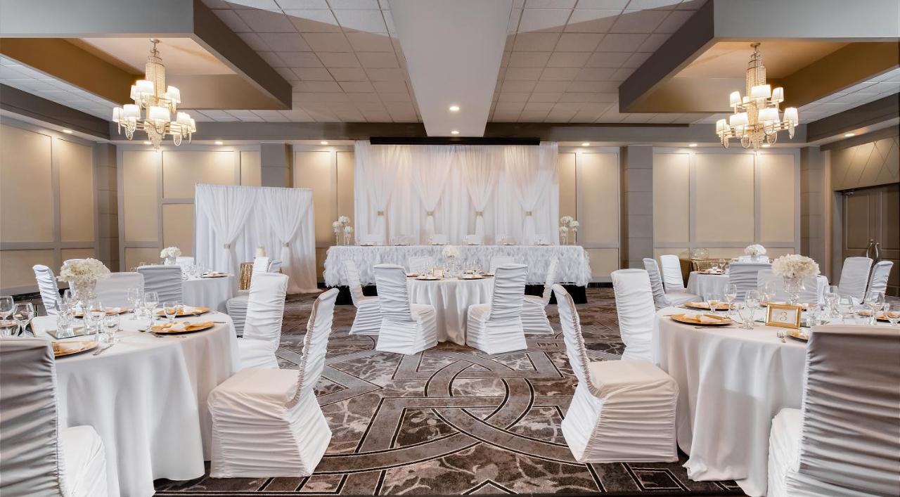Pomeroy Hotel & Conference Centre Grande Prairie Extérieur photo