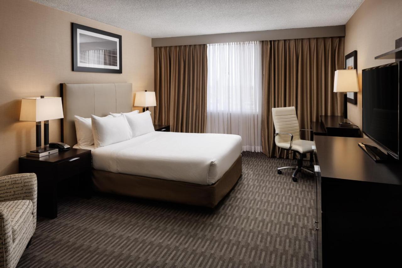 Pomeroy Hotel & Conference Centre Grande Prairie Extérieur photo