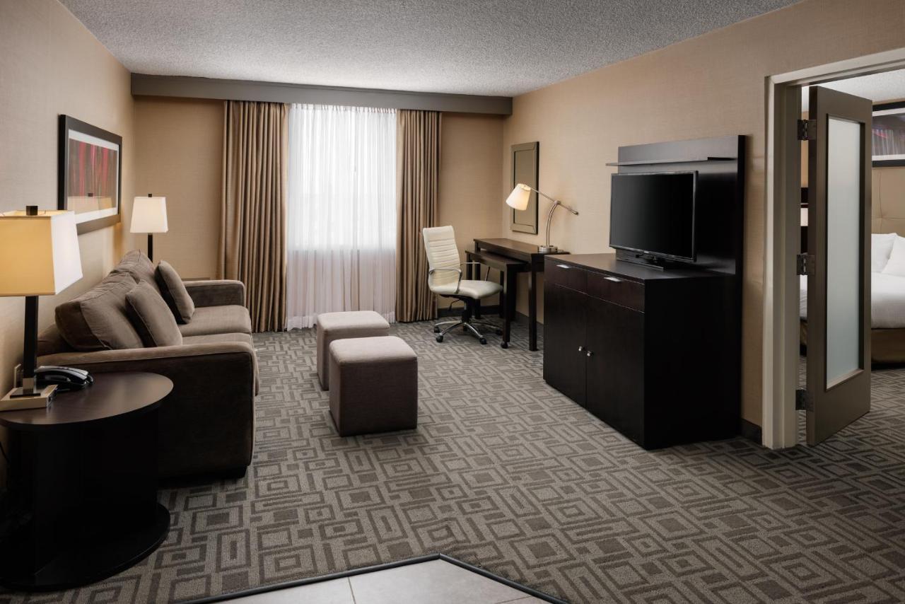 Pomeroy Hotel & Conference Centre Grande Prairie Extérieur photo