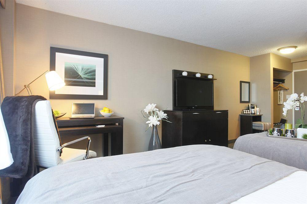 Pomeroy Hotel & Conference Centre Grande Prairie Extérieur photo