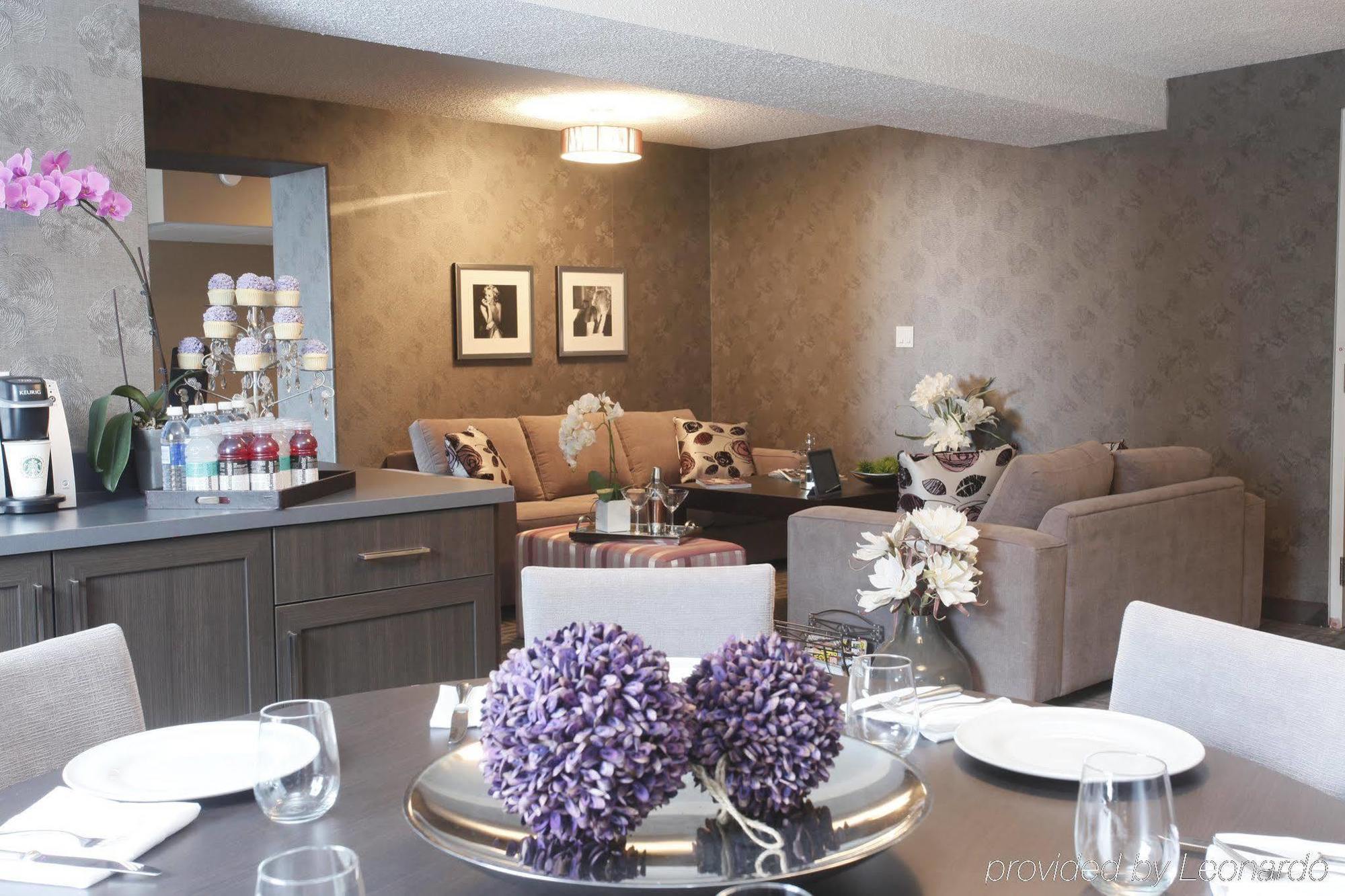 Pomeroy Hotel & Conference Centre Grande Prairie Extérieur photo
