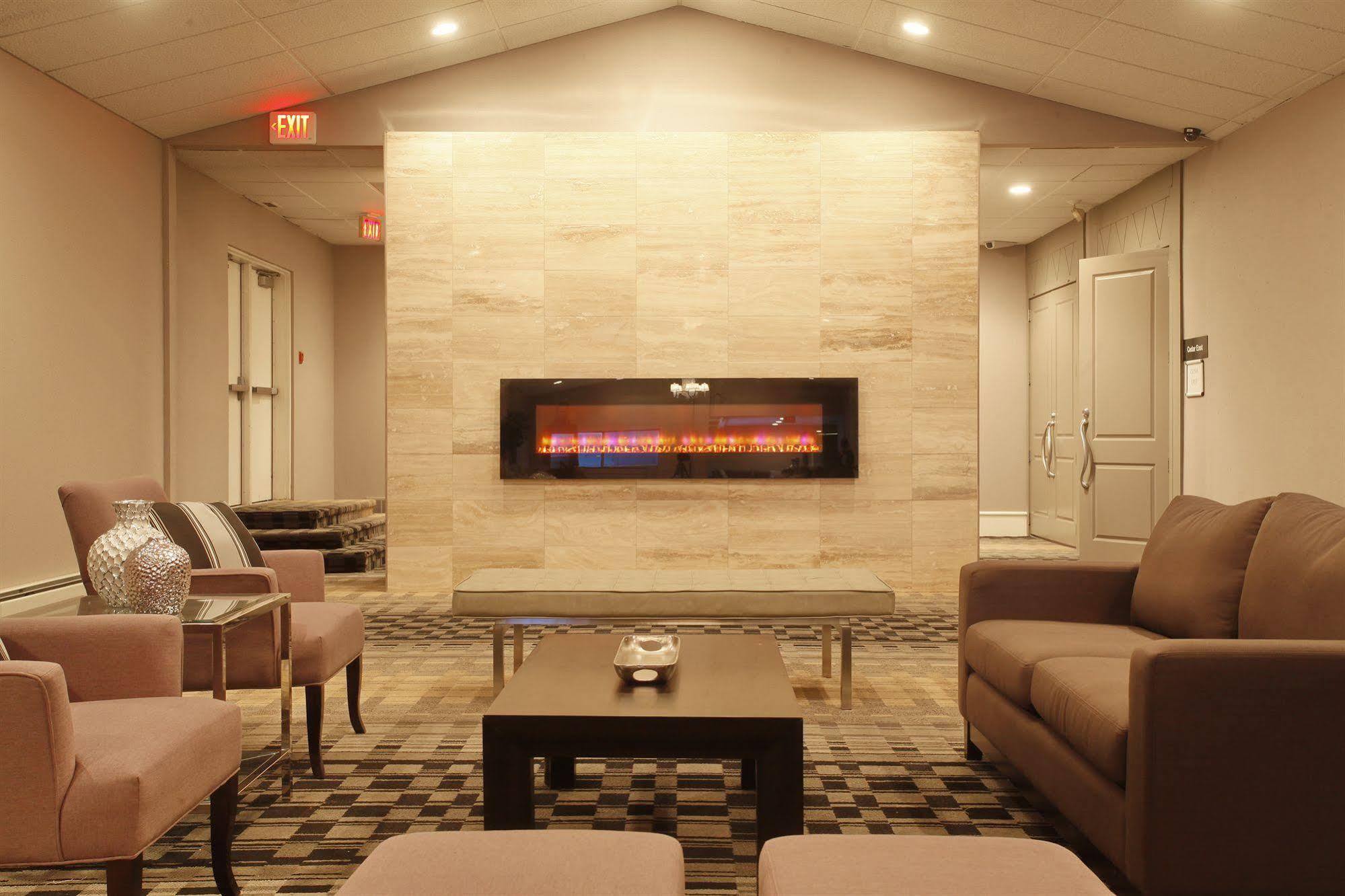 Pomeroy Hotel & Conference Centre Grande Prairie Extérieur photo